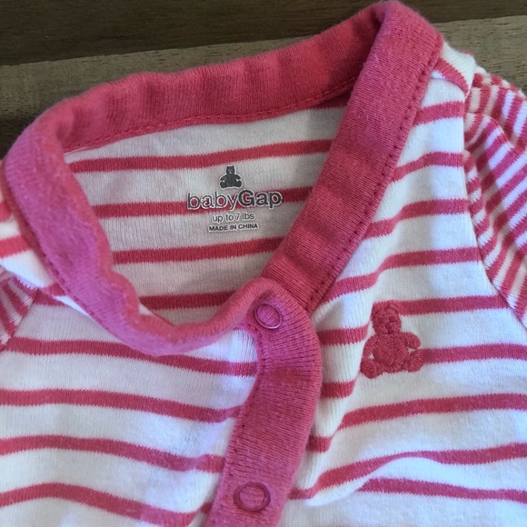 Baby Gap Pajamas - Picture 3 of 5